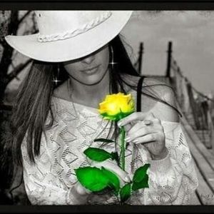 Meet your Posher, Carmen